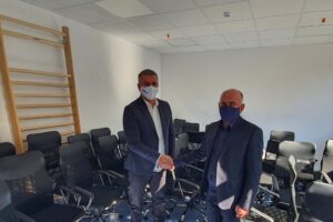 Sport Vision Montenegro donirala 40 ljekarskih fotelja za potrebe Doma zdravlja Podgorica